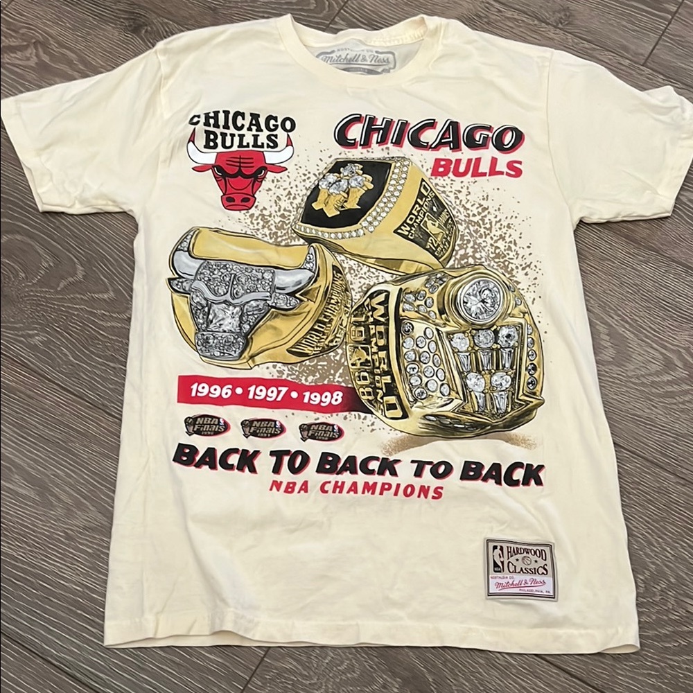 Mitchell & Ness Cream Short Sleeve Tees